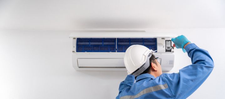 Air conditioning engineer